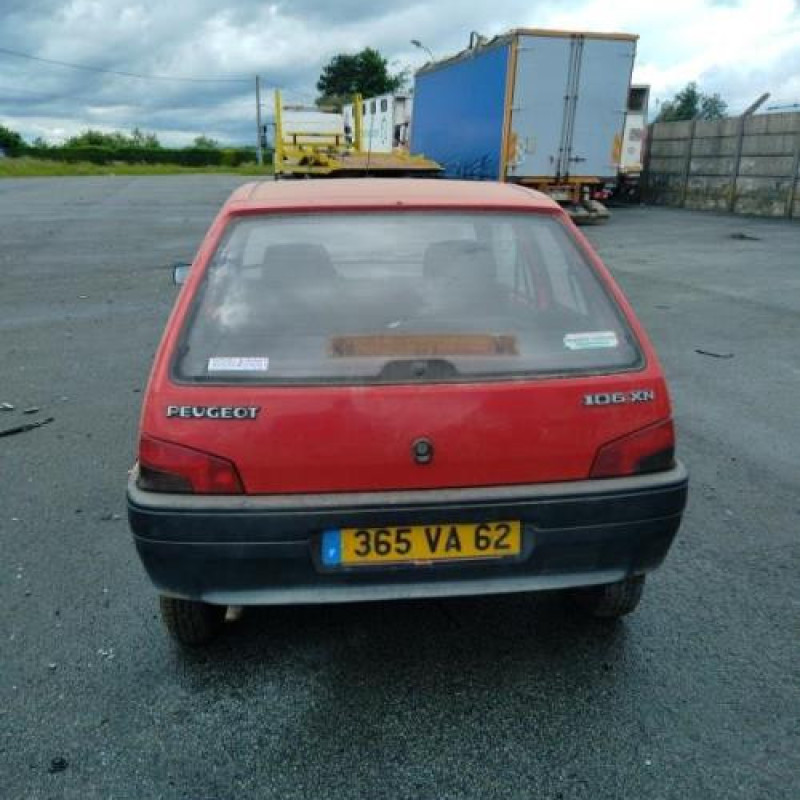 Plage arriere PEUGEOT 106 Photo n°6
