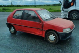 Plage arriere PEUGEOT 106