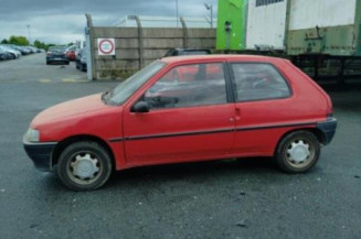Plage arriere PEUGEOT 106