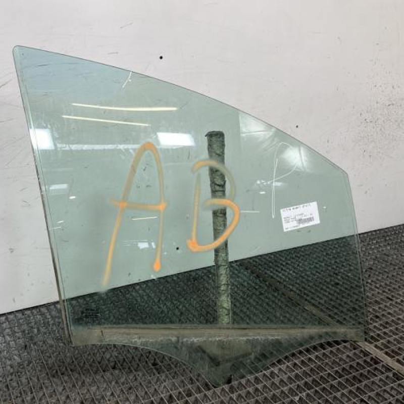 Vitre avant droit RENAULT MODUS Photo n°3
