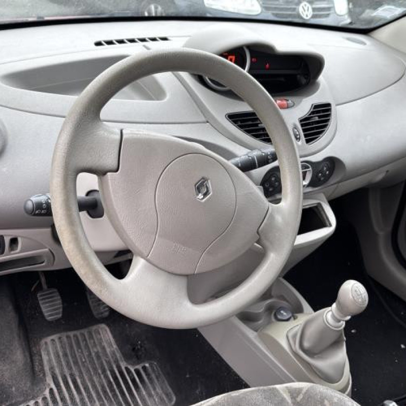 Porte avant gauche RENAULT TWINGO 2 Photo n°18