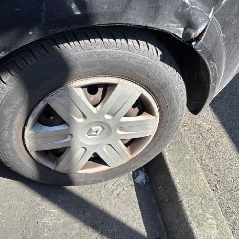 Aile avant droit RENAULT SCENIC 2 Photo n°18