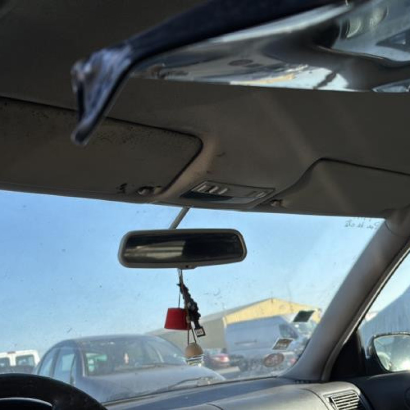 Porte arriere droit VOLKSWAGEN GOLF 4 Photo n°19