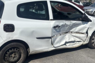 Feu arriere principal gauche (feux) RENAULT CLIO 3