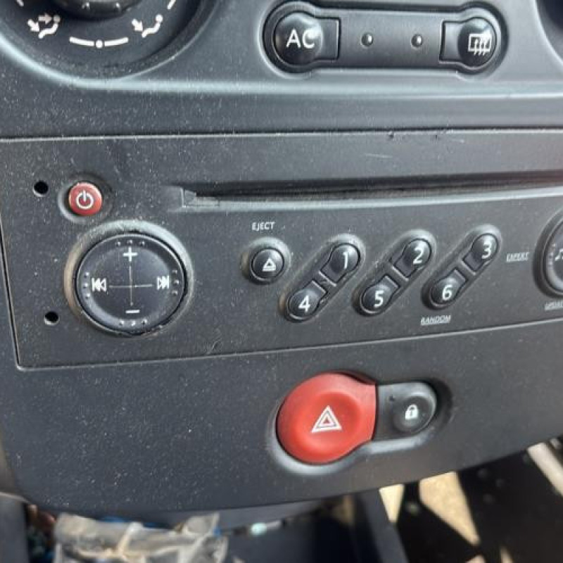 Glace retroviseur droit RENAULT CLIO 3 Photo n°17