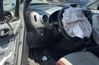 Custode arriere gauche CITROEN BERLINGO 2