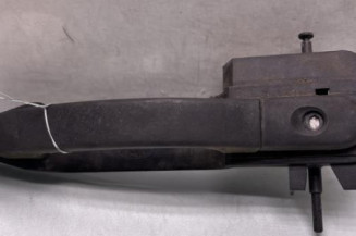 Poignee porte avant gauche FORD FIESTA 5 Photo n°1