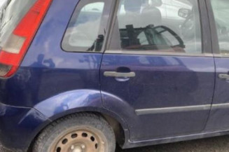 Poignee porte avant gauche FORD FIESTA 5
