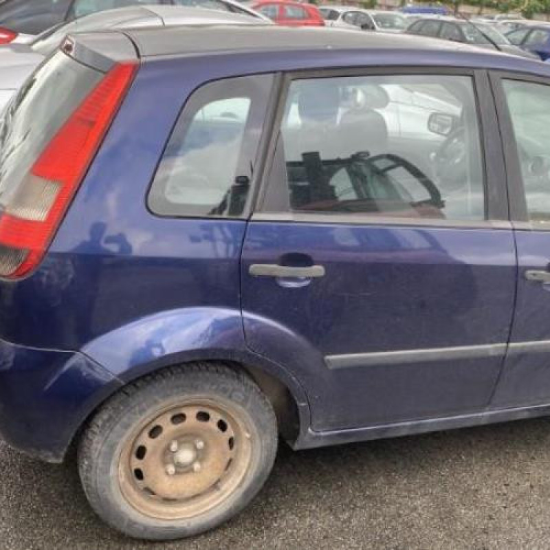 Poignee porte avant gauche FORD FIESTA 5 Photo n°5