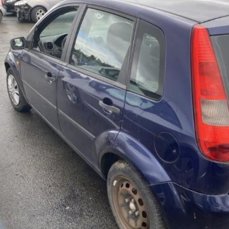 Poignee porte avant gauche FORD FIESTA 5 Photo n°16