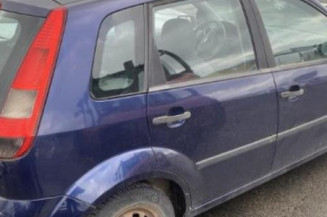 Poignee porte avant gauche FORD FIESTA 5