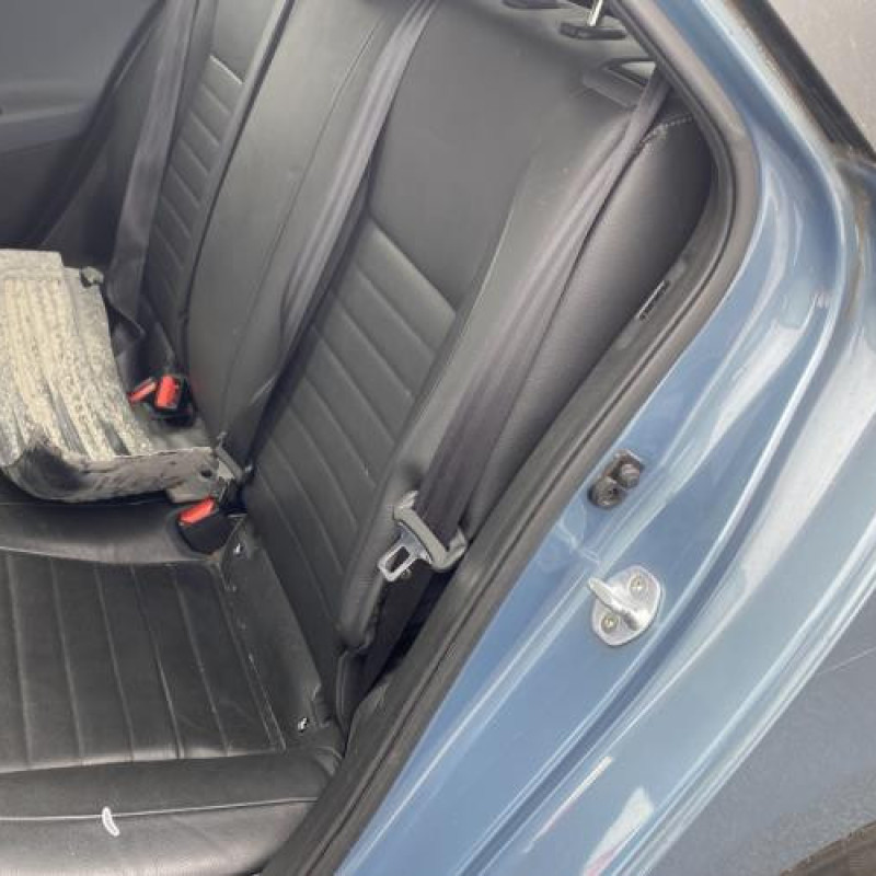 Porte avant gauche HYUNDAI I 20 2 Photo n°20