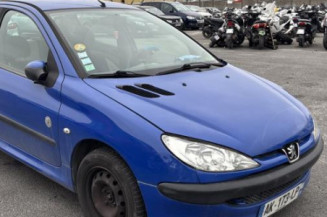 Face avant PEUGEOT 206