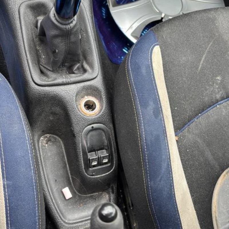 Moteur PEUGEOT 206 Photo n°17