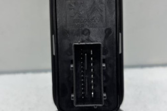 Interrupteur de leve vitre avant gauche CITROEN C3 2