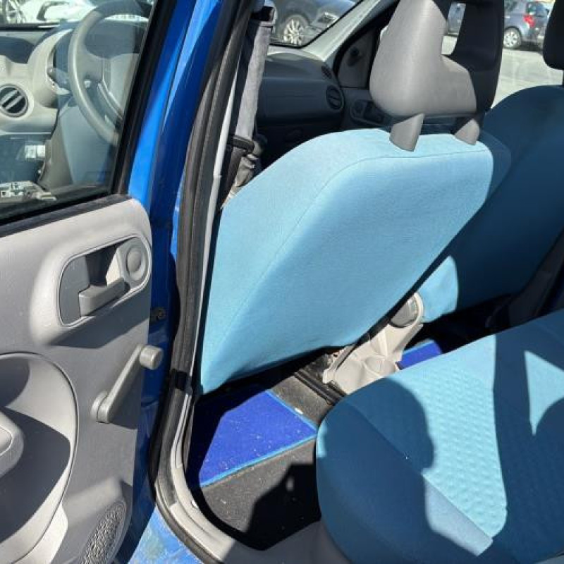 Vitre arriere droit FIAT PANDA 2 Photo n°14