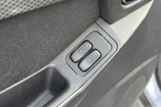 Renfort pare choc avant (traverse) OPEL MERIVA A