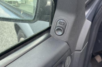 Renfort pare choc avant (traverse) OPEL MERIVA A