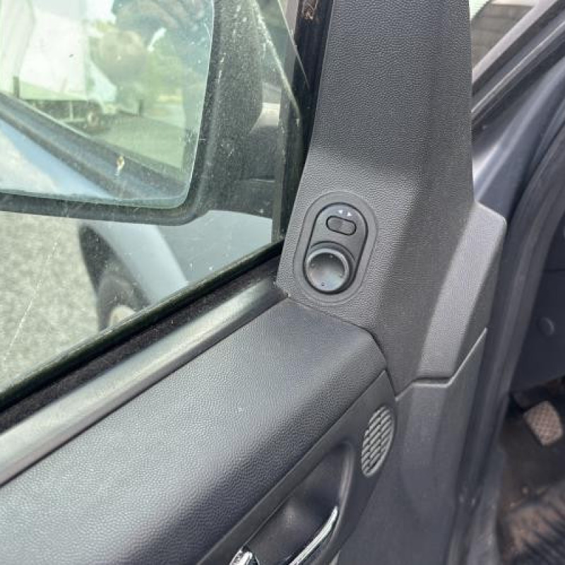Renfort pare choc avant (traverse) OPEL MERIVA A Photo n°18