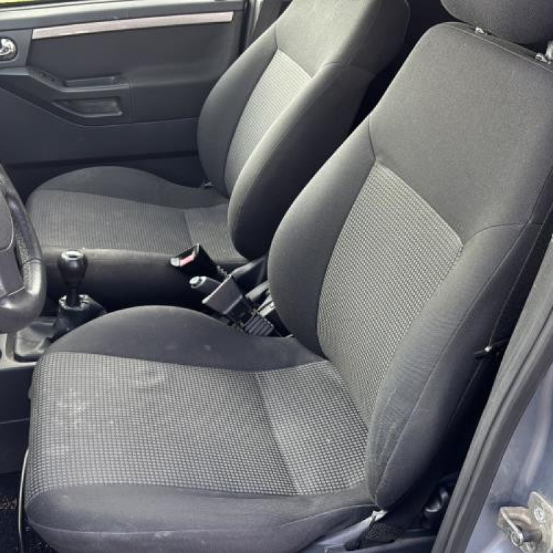 Renfort pare choc avant (traverse) OPEL MERIVA A Photo n°19