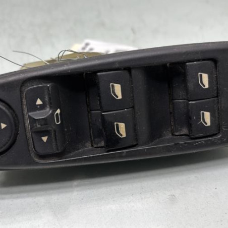 Interrupteur de leve vitre avant gauche CITROEN C4 PICASSO 1 Photo n°1