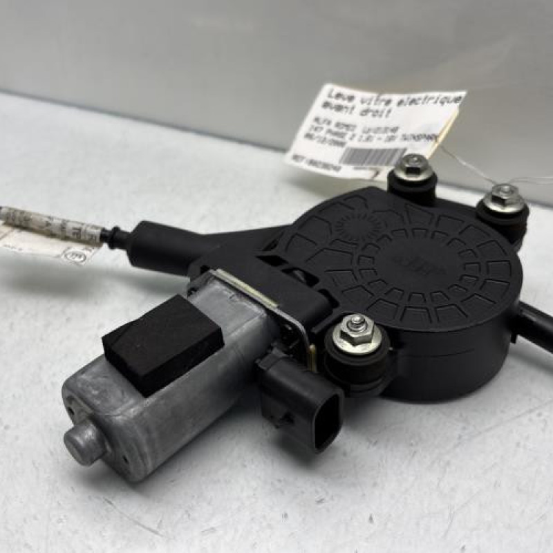 Leve vitre electrique avant droit ALFA ROMEO 147 Photo n°4