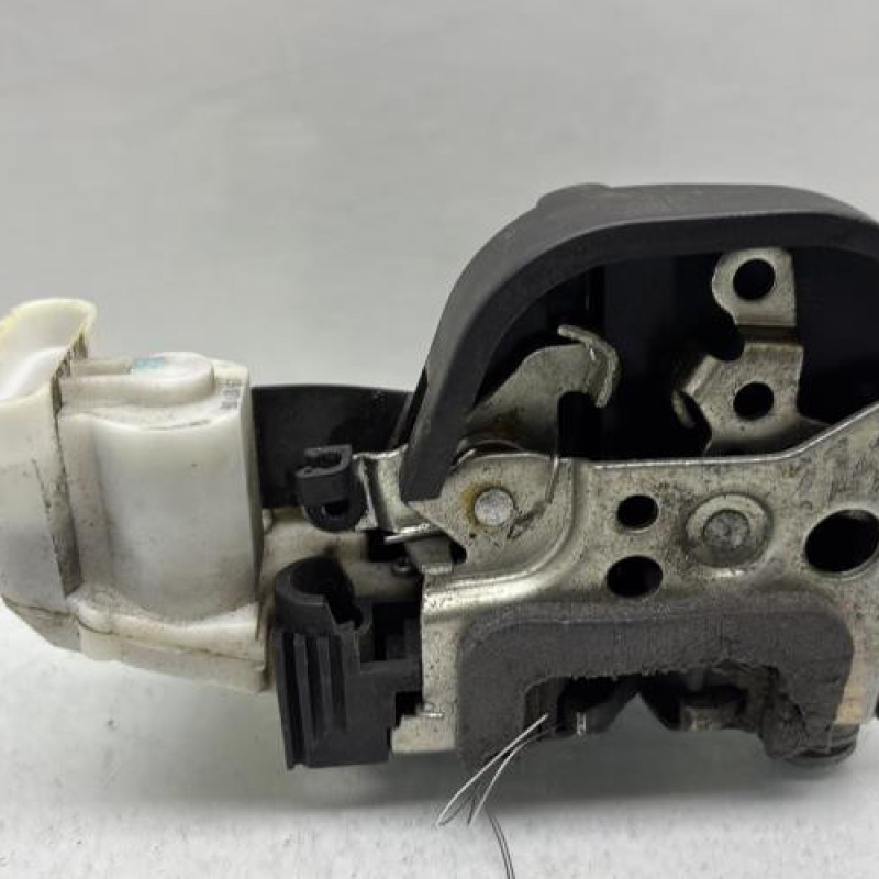 Serrure avant droit ALFA ROMEO 147 Photo n°3