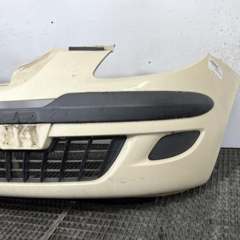 Pare choc avant LANCIA YPSILON 4 Photo n°3