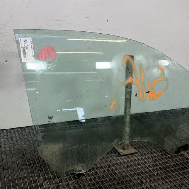 Vitre avant droit LANCIA YPSILON 4 Photo n°3