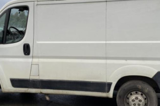 Crosse arriere droit FIAT DUCATO 3