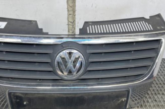 Calandre VOLKSWAGEN PASSAT 5 Photo n°1