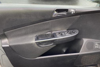 Calandre VOLKSWAGEN PASSAT 5