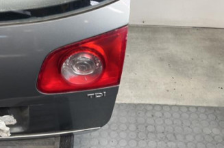 Malle/Hayon arriere VOLKSWAGEN PASSAT 5