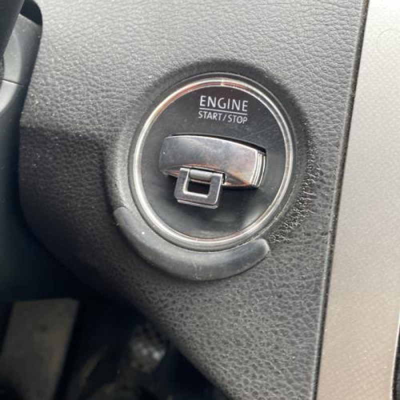 Malle/Hayon arriere VOLKSWAGEN PASSAT 5 Photo n°15