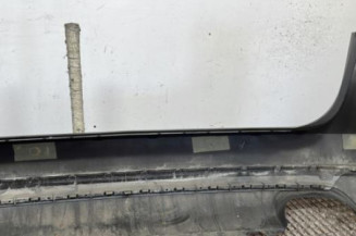 Pare choc arriere VOLKSWAGEN PASSAT 5