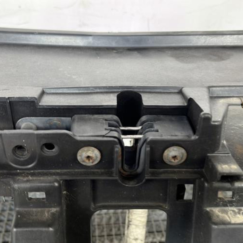 Face avant VOLKSWAGEN PASSAT 5 Photo n°4