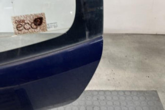 Malle/Hayon arriere DACIA SANDERO 1