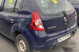 Malle/Hayon arriere DACIA SANDERO 1