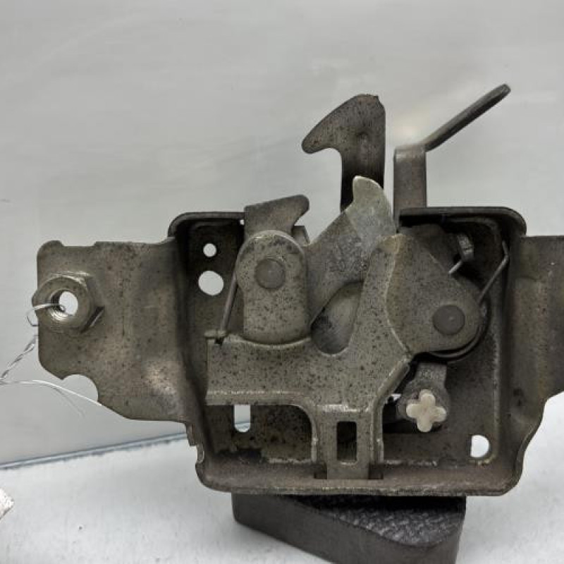 Fermeture de capot RENAULT CLIO 3 Photo n°2