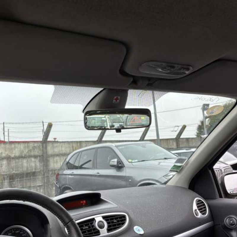 Interrupteur de leve vitre avant gauche RENAULT CLIO 3 Photo n°17