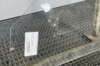 Vitre avant gauche RENAULT CLIO 1