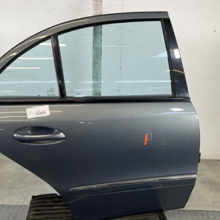 Porte arriere droit MERCEDES CLASSE E 211 Photo n°1