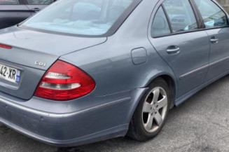 Porte avant droit MERCEDES CLASSE E 211