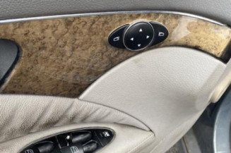 Porte avant gauche MERCEDES CLASSE E 211