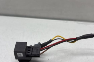 Bouton de coffre VOLKSWAGEN TOURAN 3