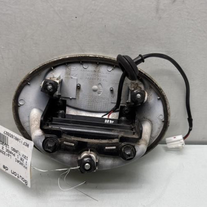 Bouton de coffre HYUNDAI I 20 1 Photo n°3