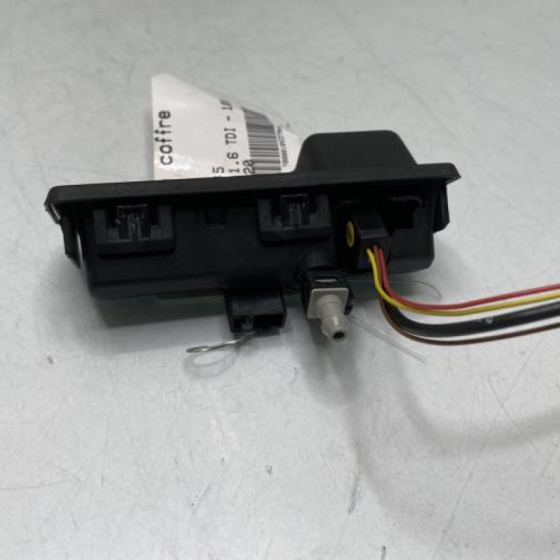 Bouton de coffre SEAT ATECA Photo n°4