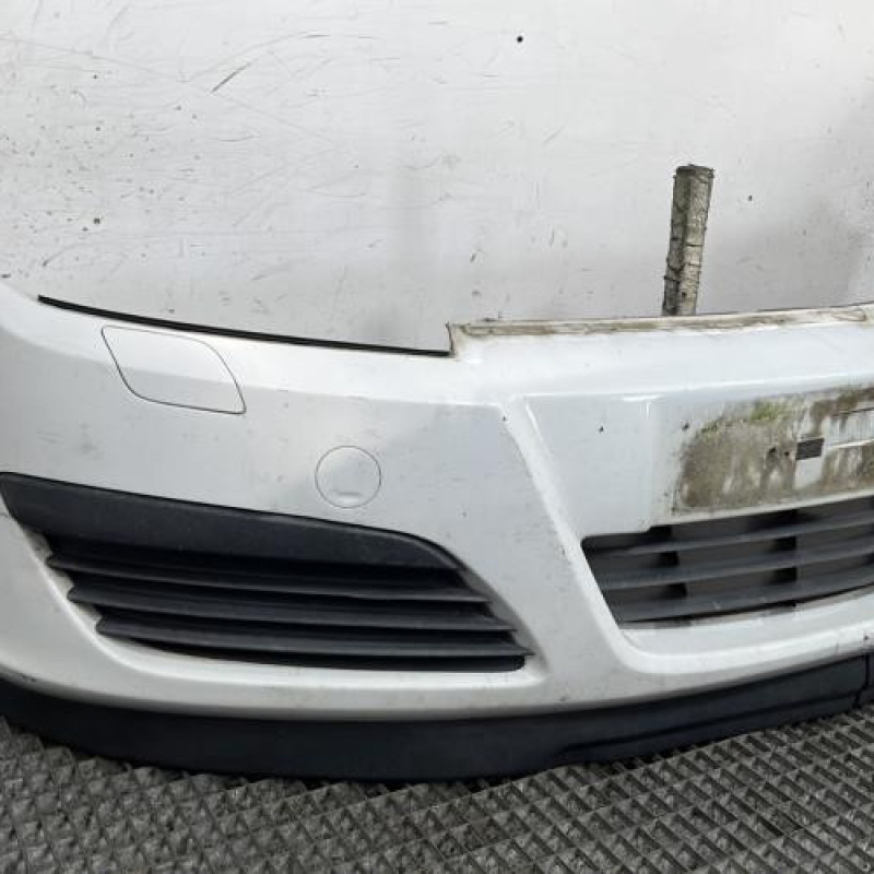 Pare choc avant OPEL ASTRA H Photo n°2