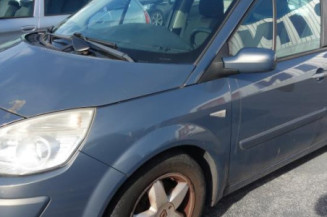 Renfort pare choc avant (traverse) RENAULT GRAND SCENIC 2