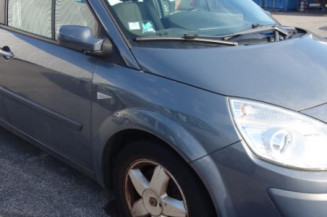 Renfort pare choc avant (traverse) RENAULT GRAND SCENIC 2